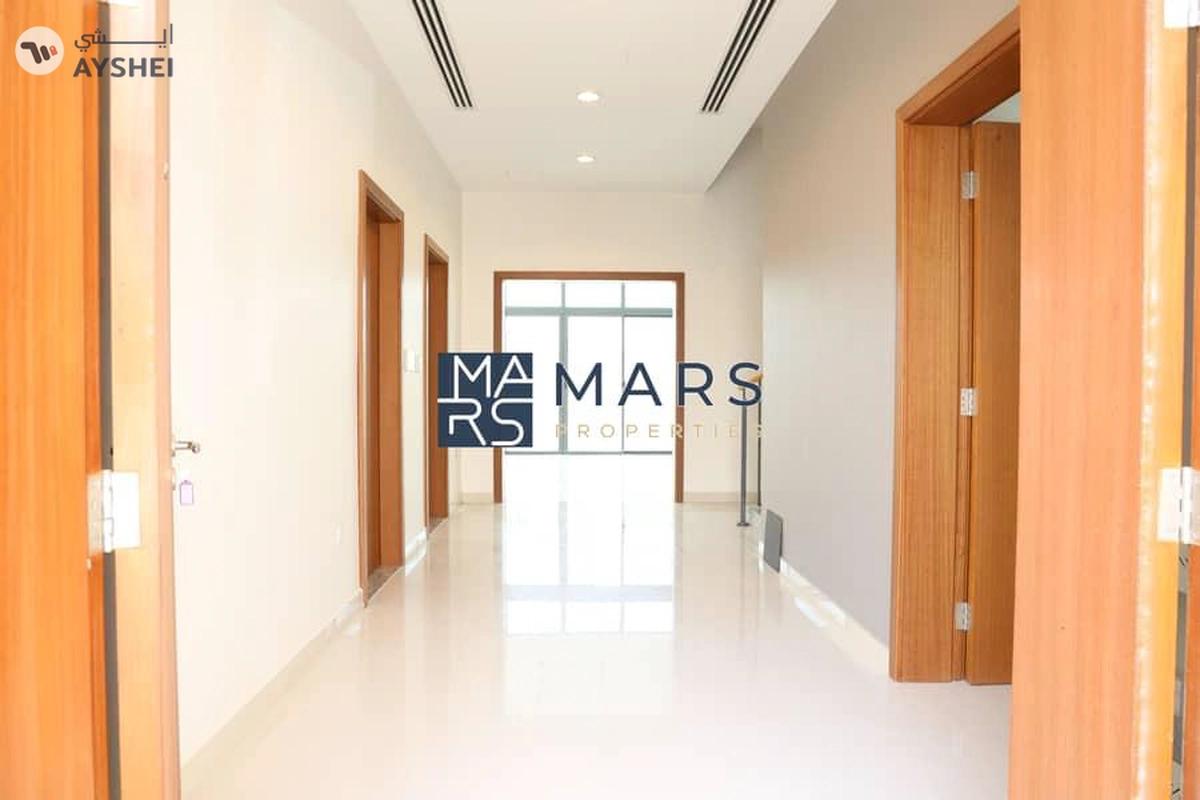 Bright & Airy Villa | Exclusive Deal | Must-See Property-2-2