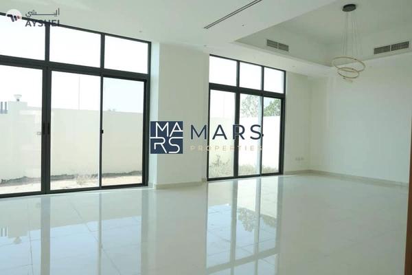 Bright & Airy Villa | Exclusive Deal | Must-See Property