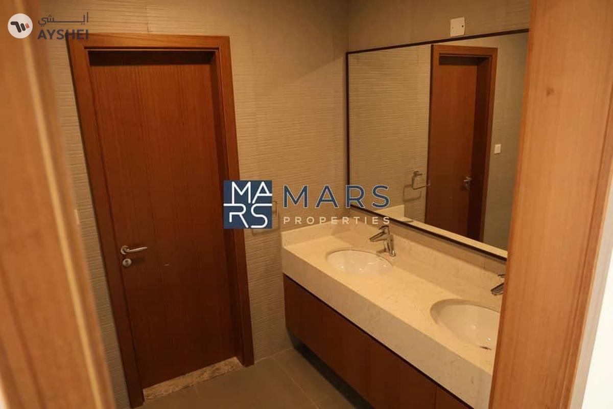 Bright & Airy Villa | Exclusive Deal | Must-See Property-6-6