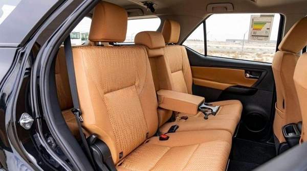 Toyota Fortuner Toyota Fortuner 2.7L Petrol 4x4 MY2025