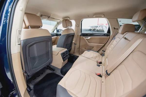 VOLKSWAGEN TOUAREG 2023 1 YEAR WARRANTY SERVICE PACKAGE TILL AUG 2026