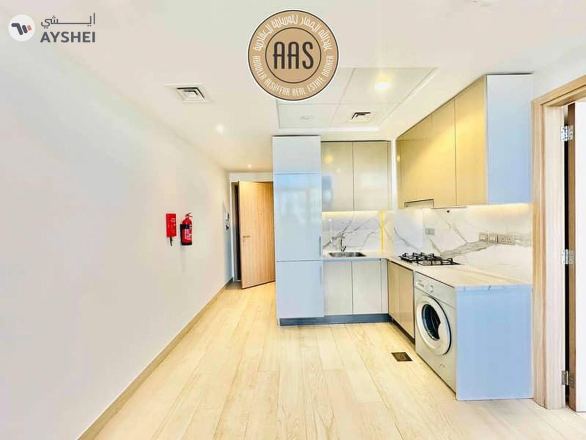 Community view •• chiller free •• hot offer •• great community-1-landscape