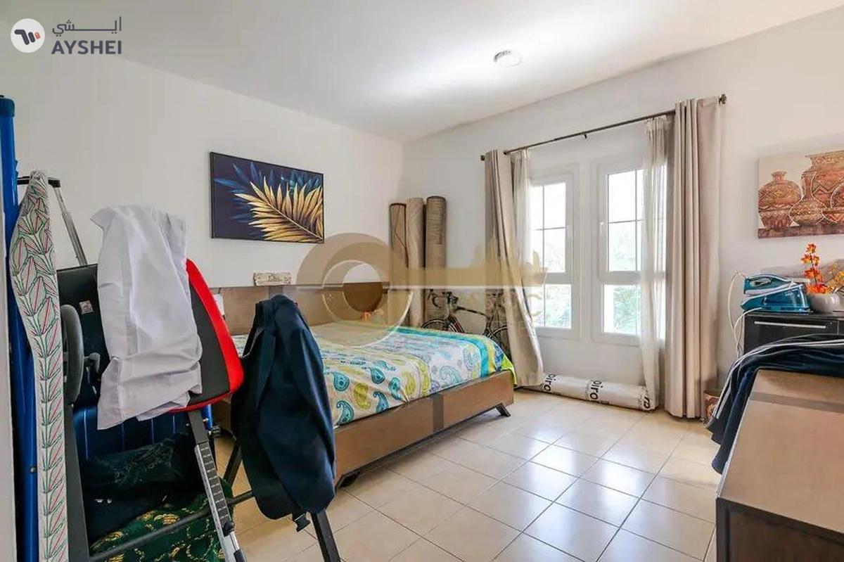 Spacious 3 BR |Prime Location |Single Row |Type 3M-9-9