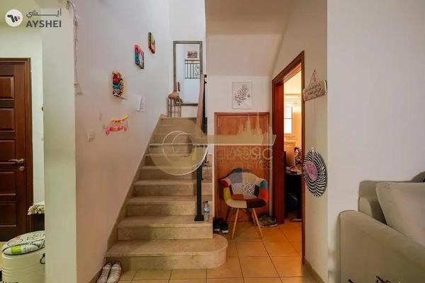 Spacious 3 BR |Prime Location |Single Row |Type 3M