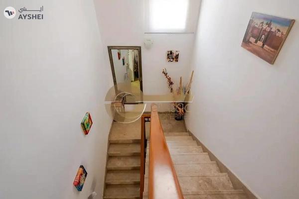 Spacious 3 BR |Prime Location |Single Row |Type 3M