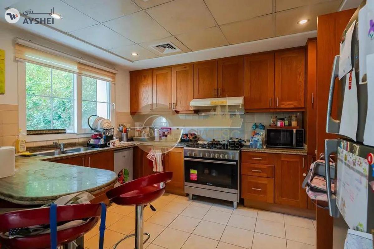 Spacious 3 BR |Prime Location |Single Row |Type 3M-6-6