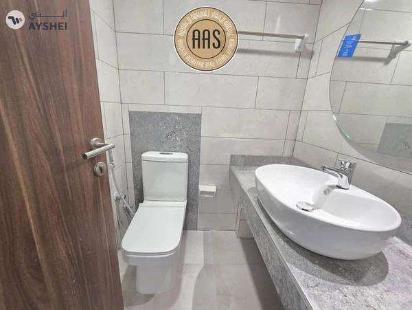 Very Huge Full Brand New Building 2Bhk 84k Full Facilities