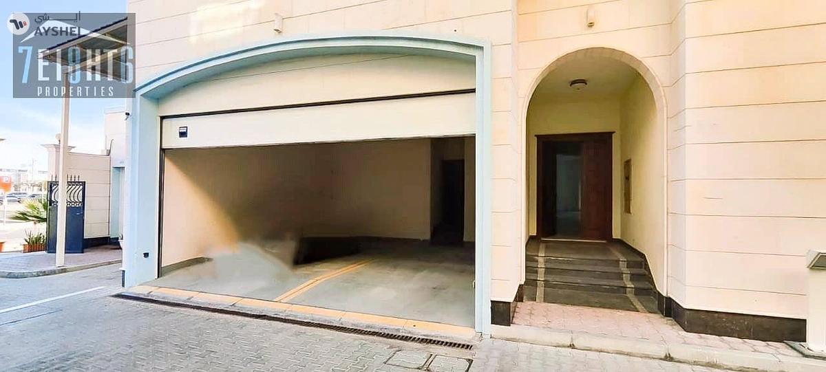 Umm Suqeim 2, Umm Suqeim, Dubai-12-12