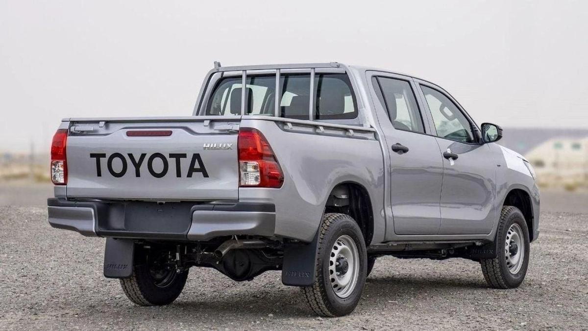 Toyota Hilux HILUX 2.4L MT DIESEL DEFULOCK 2024-7-7