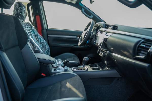 TOYOTA HILUX GR SPORT 4.0 GCC 2024 MODEL