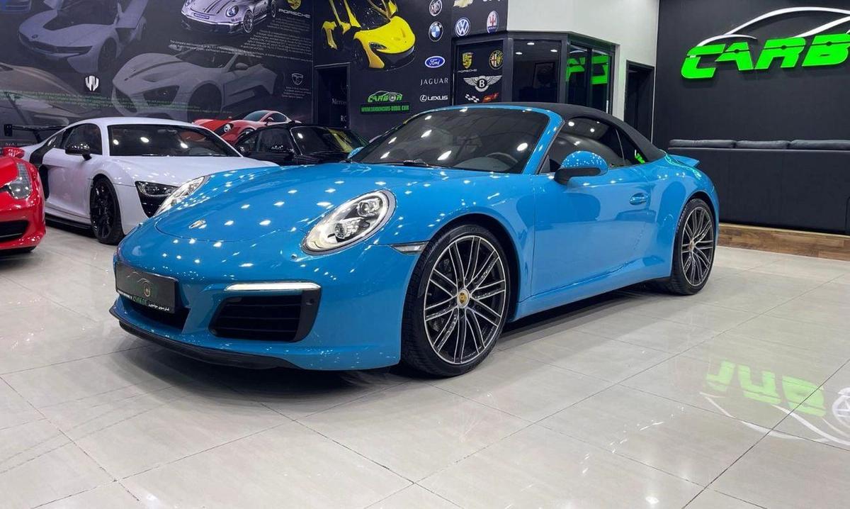 Porsche 911 Carrera 3.6L Convertible-7-7