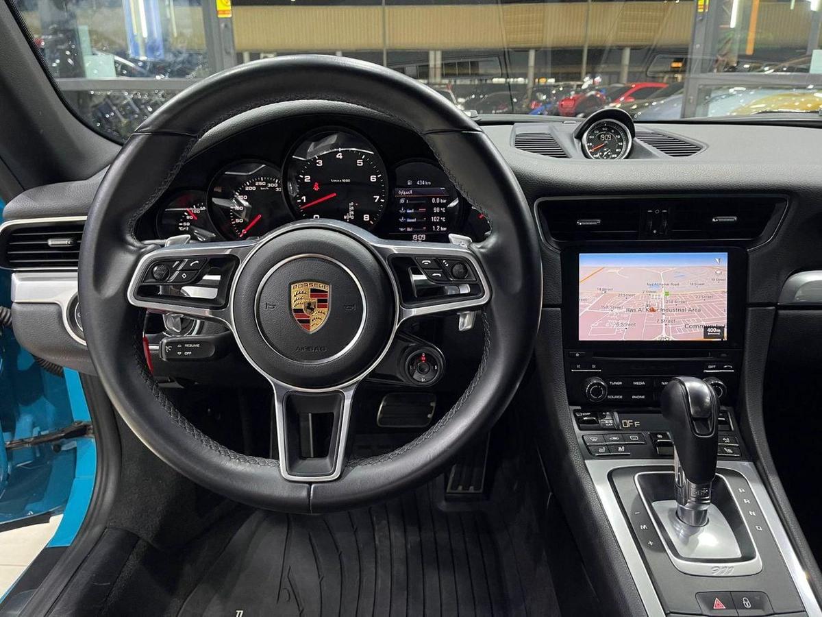 Porsche 911 Carrera 3.6L Convertible-19-19