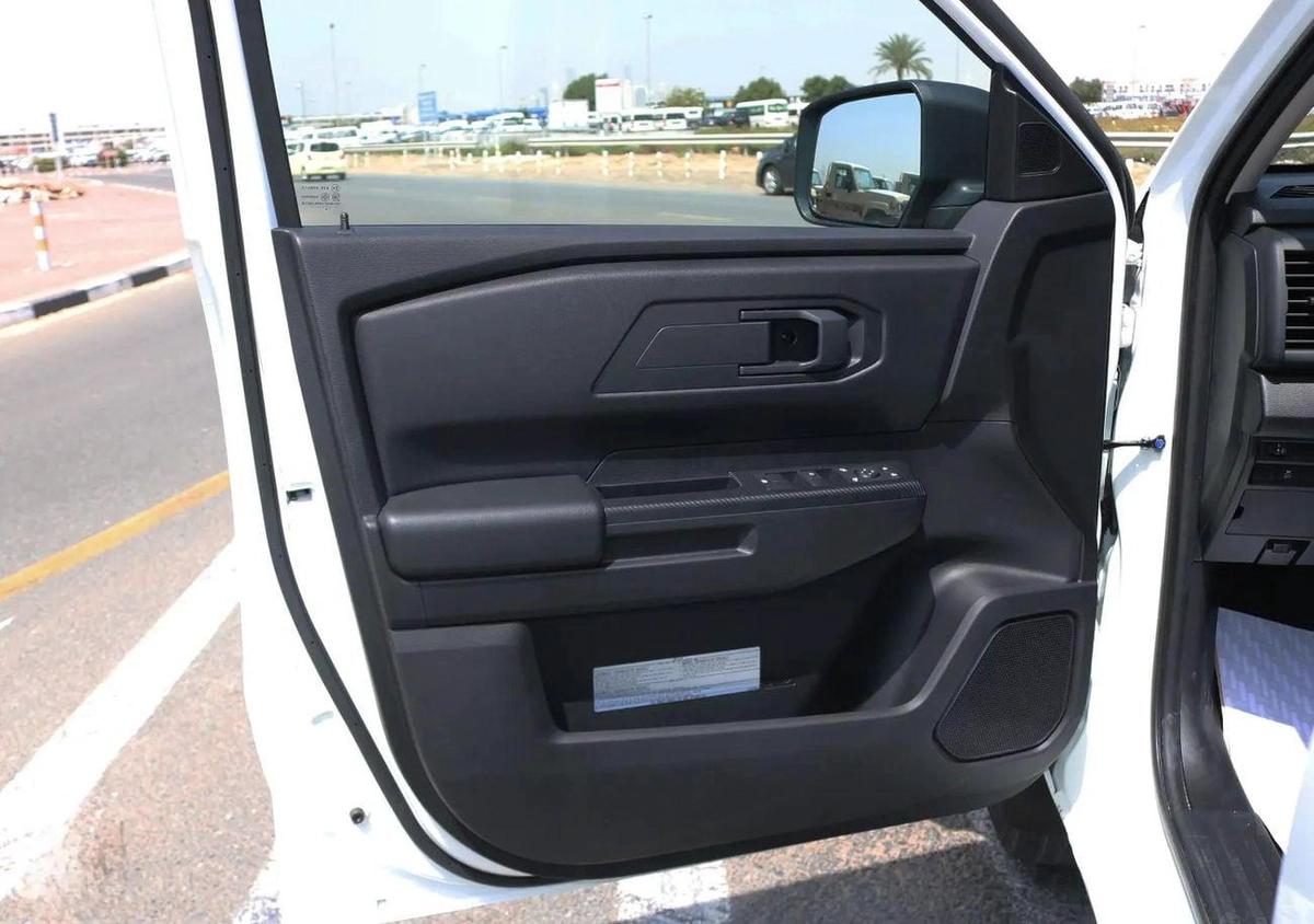 Mitsubishi L200 GL Double Cab Diesel M/T 2.4L 2025-13-13