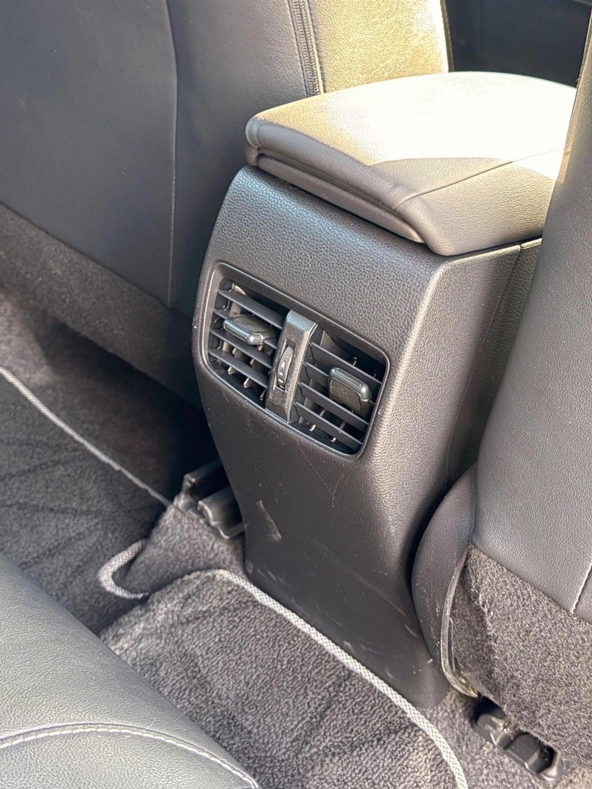 Toyota Corolla Cross Full option 2.0L 2022 model-19-19