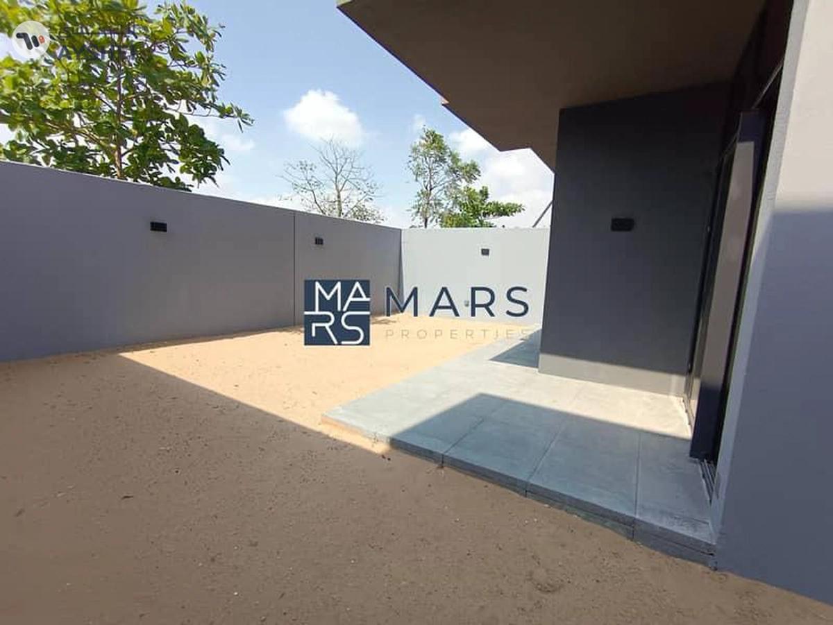 Brand New 3 bedroom villa available for rent just 150k-4-4