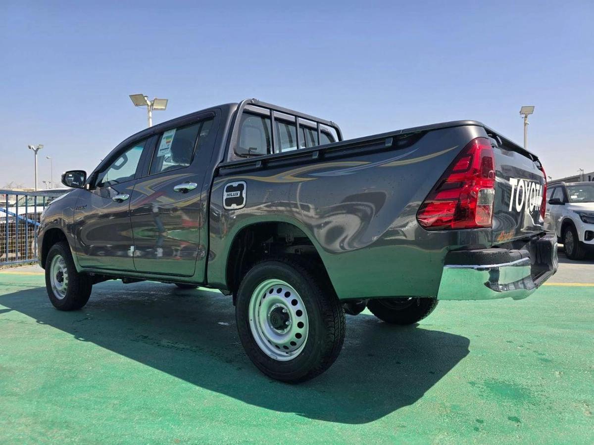 Toyota Hilux Brand New 2026 Toyota Hilux 2.4L Diesel Automatic 4x4 – Basic-3-3