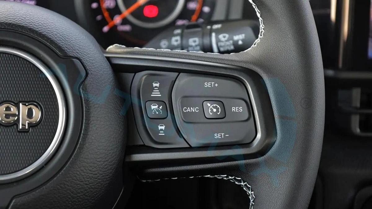 ( 5 Years Warranty + 3 Years Service ) 2026 Jeep Wrangler Sport S 2.0T 4x4 GCC-9-9