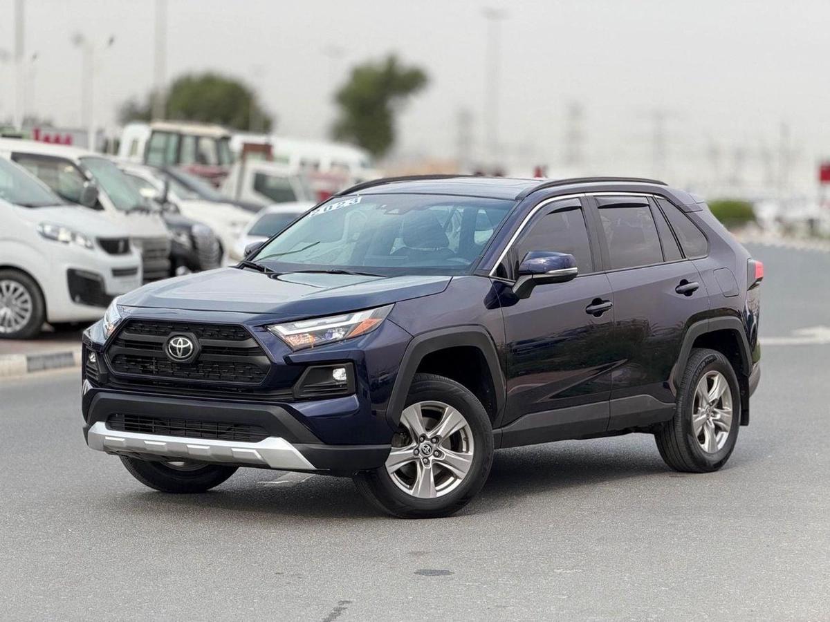 Toyota RAV4 XLE 2.5L 4X4 Sunroof, push start full option-11-11