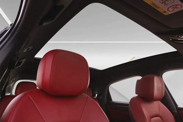 PORSCHE CAYENNE COUPE - 2022 - GCC - FULLY LOADED - ORIGINAL PAINT - AGENCY MAINTAINED