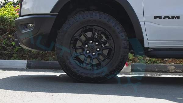 ( Only For Export ) 2026 RAM 1500 REBEL 4X4 3.0TT HURRICANE GCC 0Km ( BedLiner , RAMBOX )