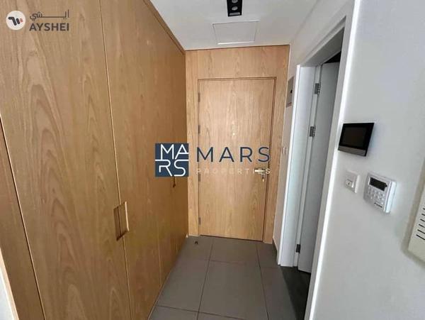 Brand new balconey studio avalible with gym,pool,parking