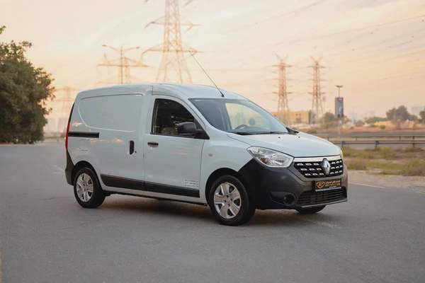 Renault Dokker Delivery Van | GCC Specs | Ref#R32405