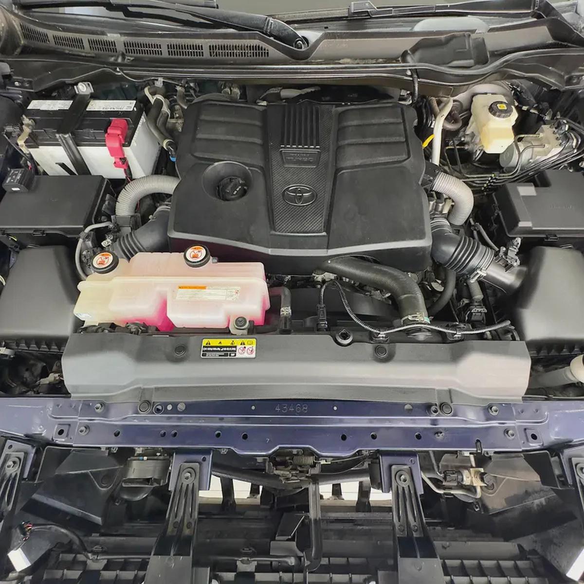 2023 Toyota Tundra Limited-11-11