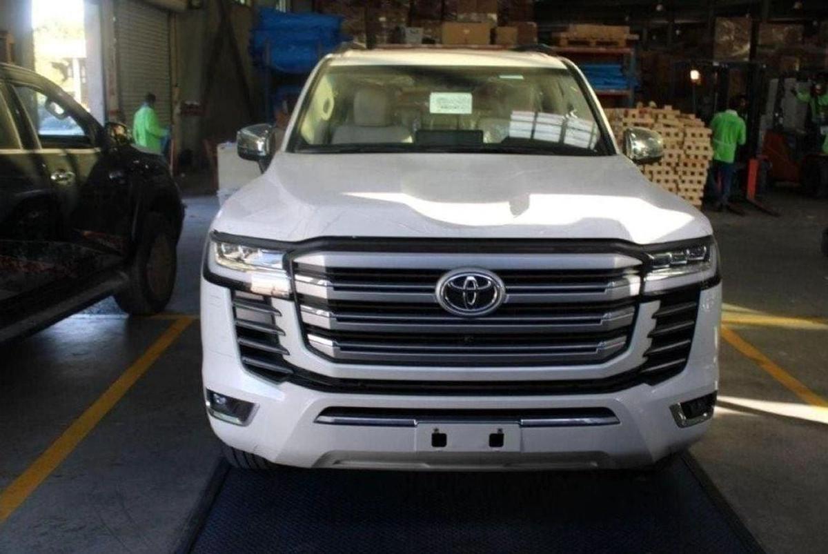 Toyota Land Cruiser Toyota Land Cruiser VX+ 3.3 Diesel 2024-0-0