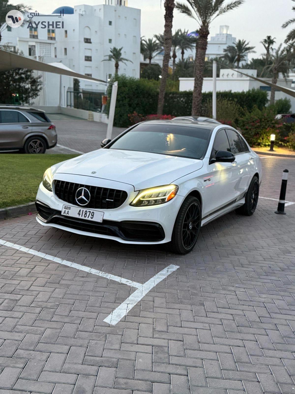 Mercedes Benz C300-2-2