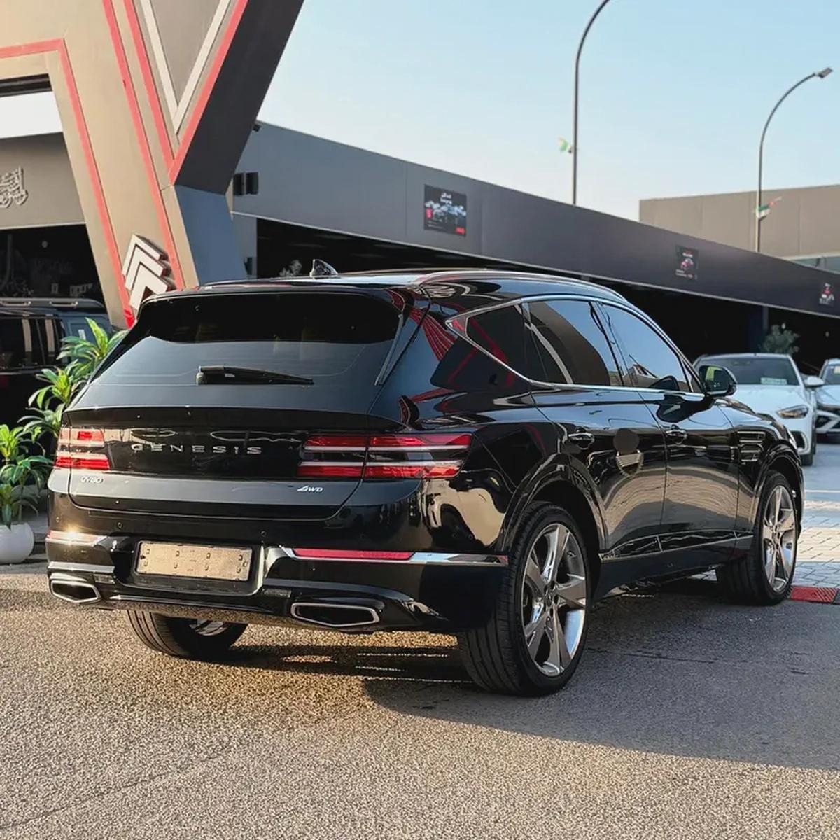 Genesis GV80 2023 | 6-Cylinder | Korean Specs | 38K KM | Black | جينسس GV80 2023 6 سلندر-5-5
