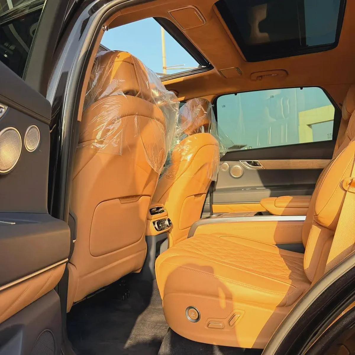 Genesis GV80 2023 | 6-Cylinder | Korean Specs | 38K KM | Black | جينسس GV80 2023 6 سلندر-19-19