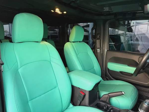 JEEP WRANGLER SPORT UNLIMITED 2020 GCC V.6