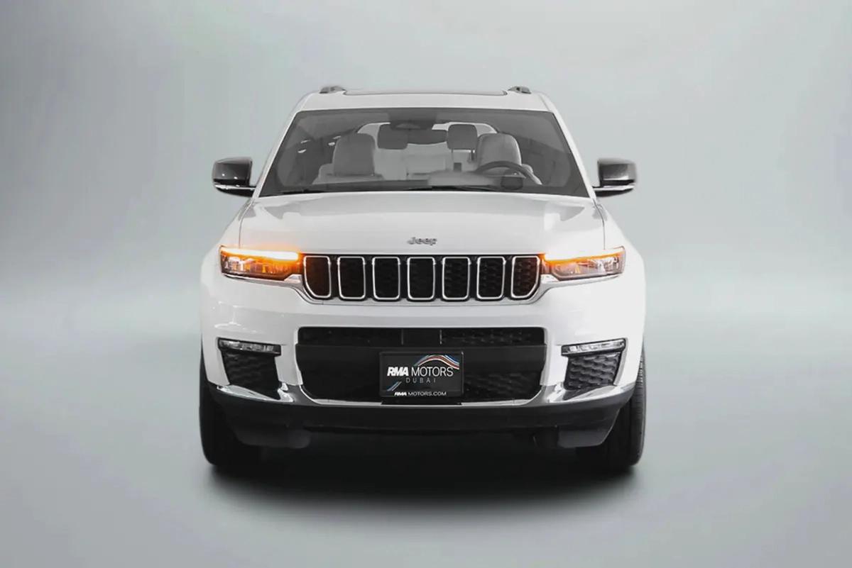 2,853 AED / 60 months | 0% DP | 2023 Jeep Grand Cherokee Limited L / Full Service History-2-2