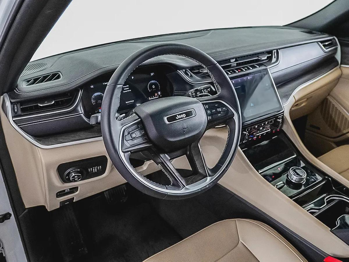 2,853 AED / 60 months | 0% DP | 2023 Jeep Grand Cherokee Limited L / Full Service History-6-6