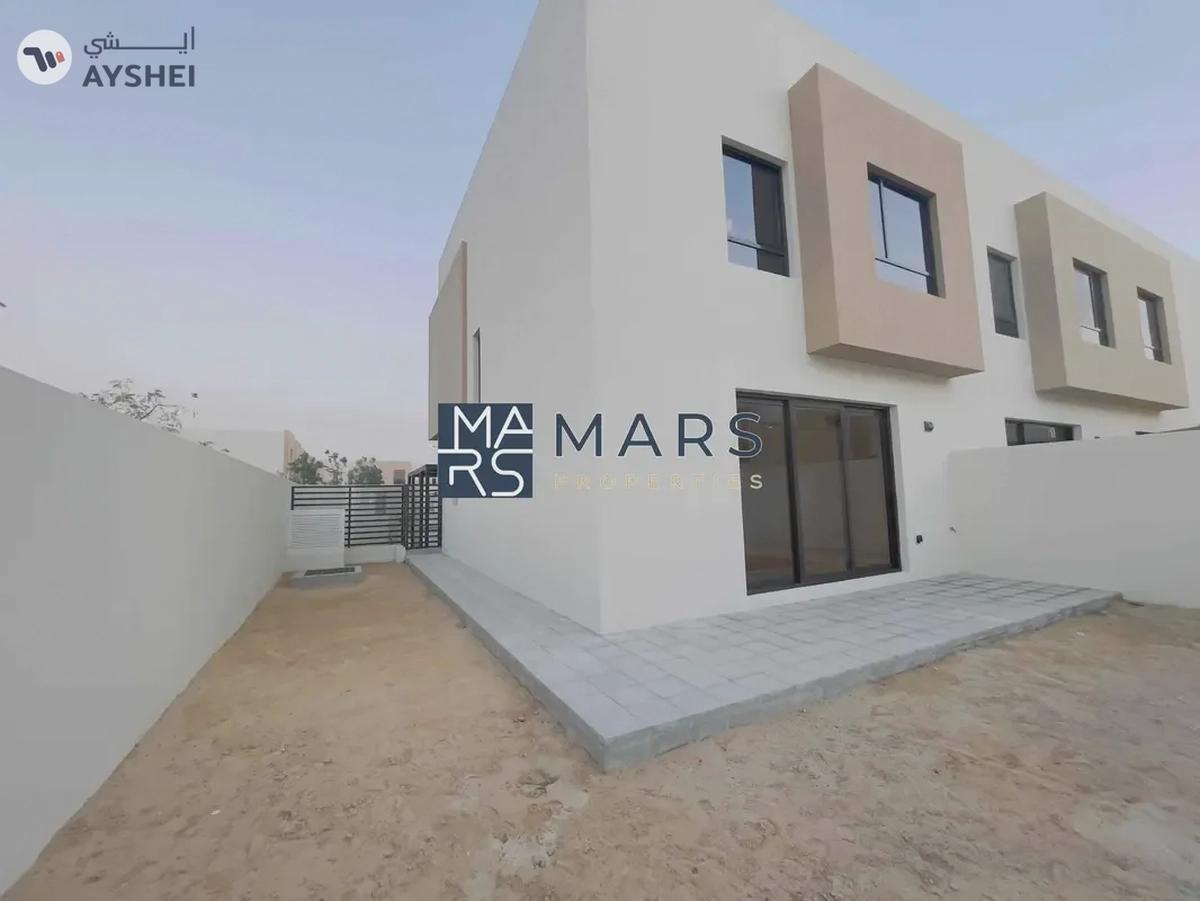 Ready to move three bedrooms corner unit available for sales in Nasma residence for 1,650,000 AED-3-3