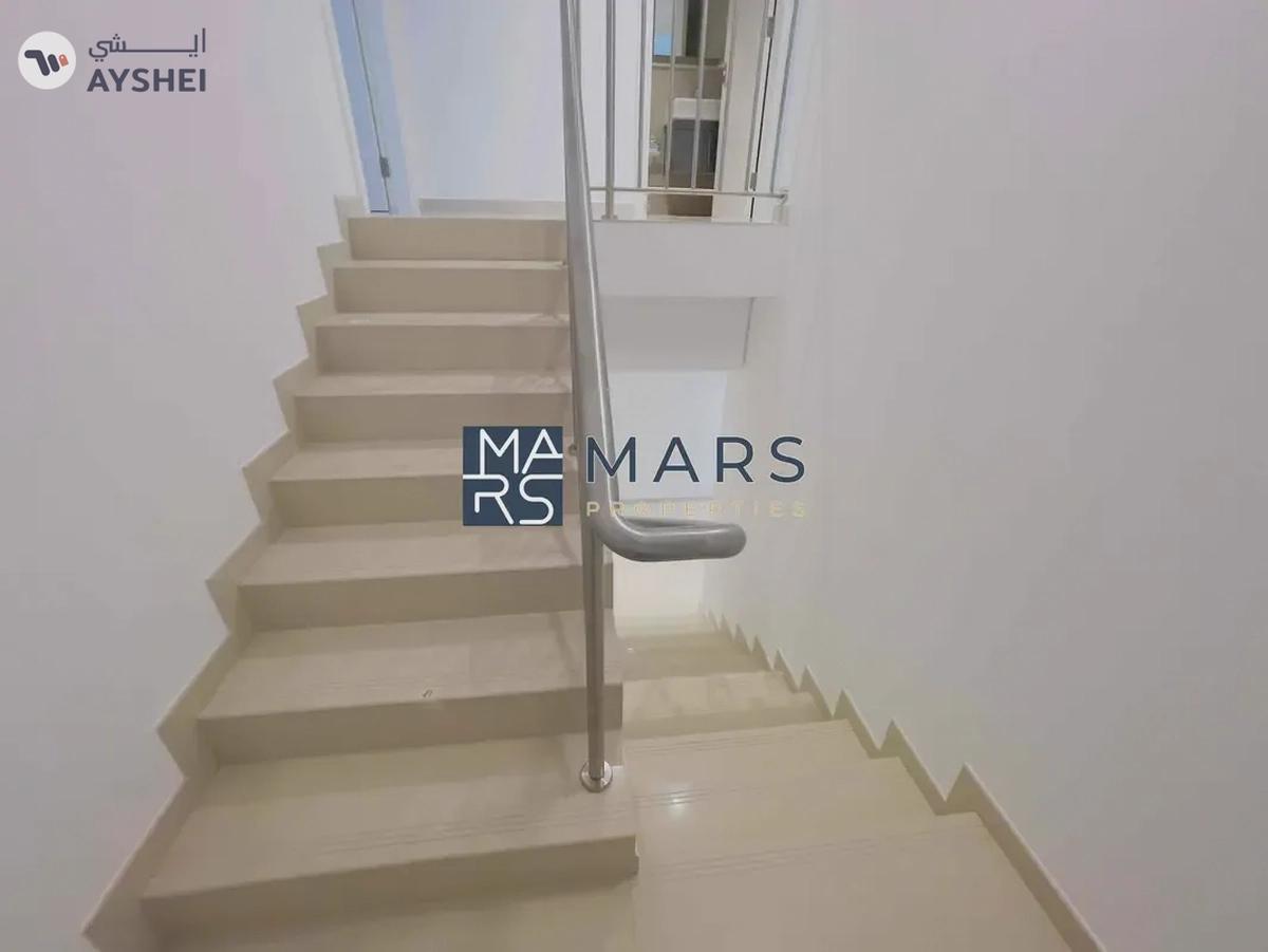 Ready to move three bedrooms corner unit available for sales in Nasma residence for 1,650,000 AED-4-4