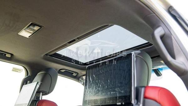 Toyota Land Cruiser LC300 VXR 3.3D AT MY2025