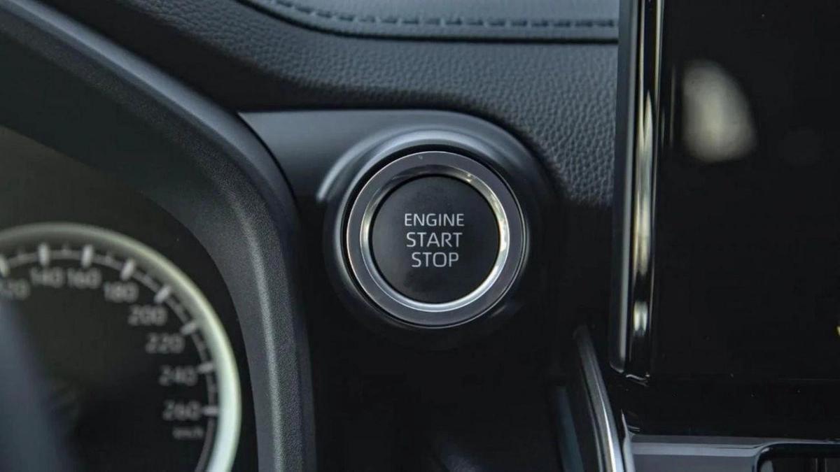 Toyota Land Cruiser GXR 4.0L-14-14
