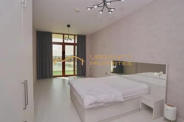 Palm Views West: Stunning Studio with Annual Rent of 95k