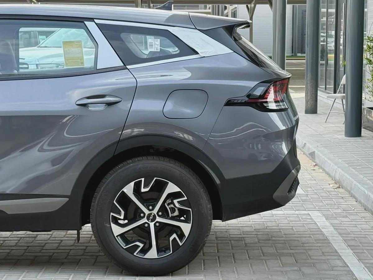 Kia Sportage 1.5 Turbo 2025 - Chinese Specs - Brand New-5-5