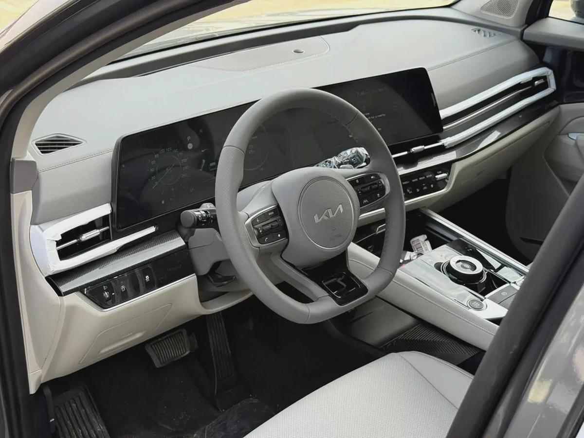 Kia Sportage 1.5 Turbo 2025 - Chinese Specs - Brand New-8-8