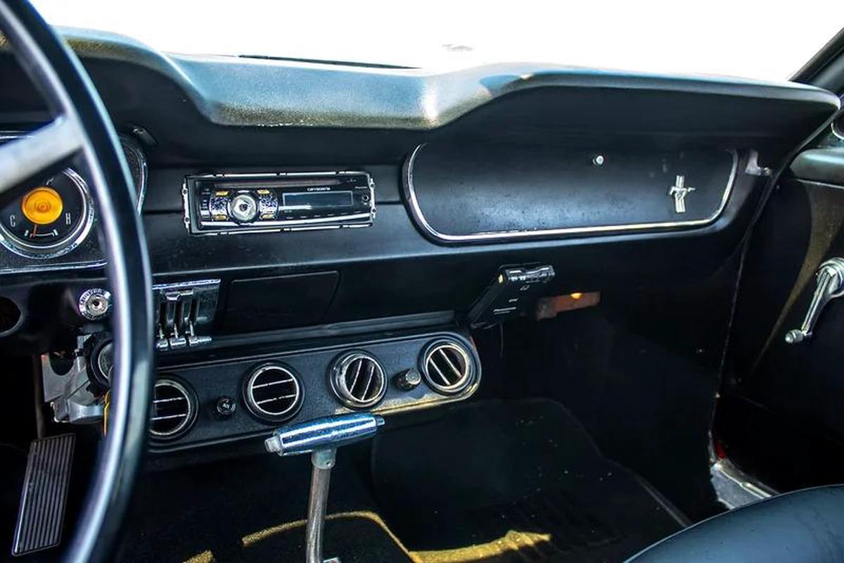 CLASSIC - 1965 - Ford Mustang (289) - JAPAN IMPORT -LOW MILEAGE-6-6