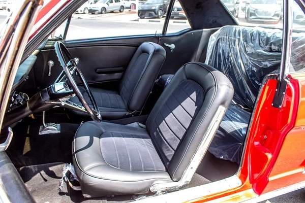 CLASSIC - 1965 - Ford Mustang (289) - JAPAN IMPORT -LOW MILEAGE