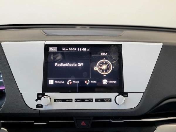 KIA CARENS 1.5L 7-SEATS MODEL 2025 GCC SPECS