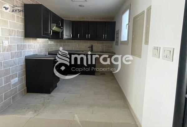 TOWNHOUSE FOR SALE IN DESERT STYLE, AL REEF VILLAS
