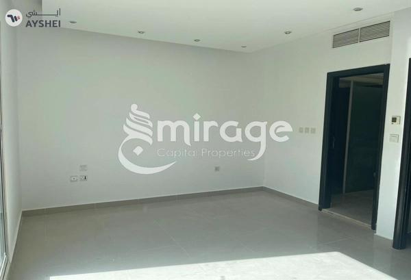 TOWNHOUSE FOR SALE IN DESERT STYLE, AL REEF VILLAS