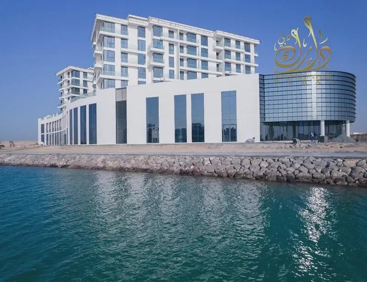 RECEIVE YOUR KEY | BEACH ACCESS | WATERFRONT LIFESTYLE-3-3