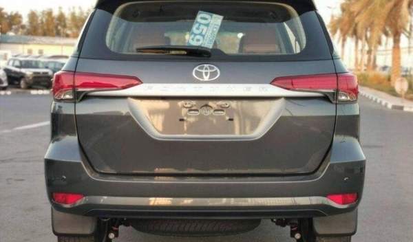 Toyota Fortuner TOYOTA FORTUNER EXR 2.7P AT 4*4 MY 2025 GREY