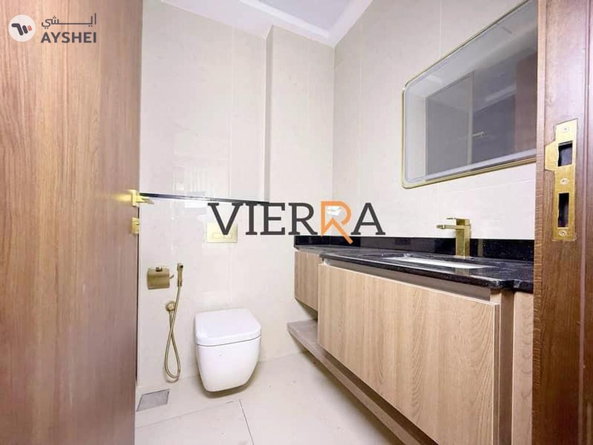 Brand New l Fully Furnished l Upgraded Unit-15-15