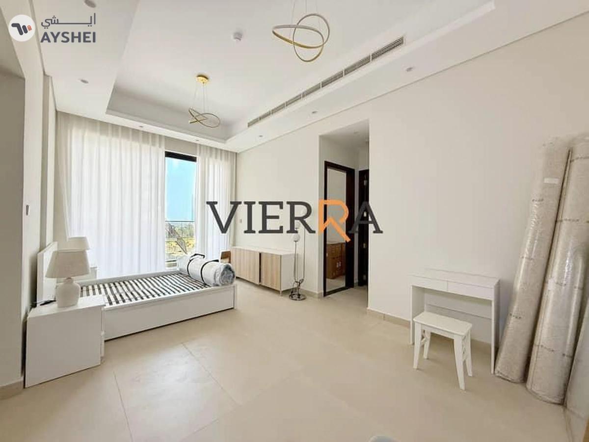 Brand New l Fully Furnished l Upgraded Unit-4-4